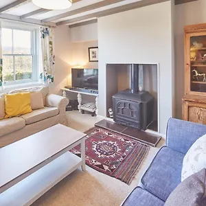 https://heather-cottage-whitby.yorkshirehotels.net