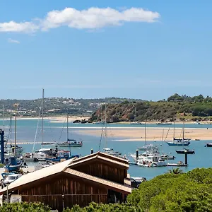 https://casa-ria-mar.hotelaalgarve.com