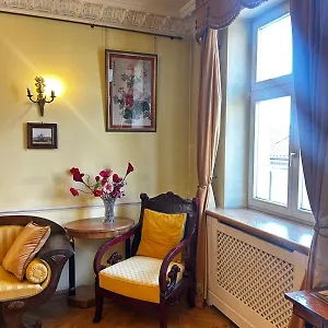 https://royal.krakowhotelspoland.com